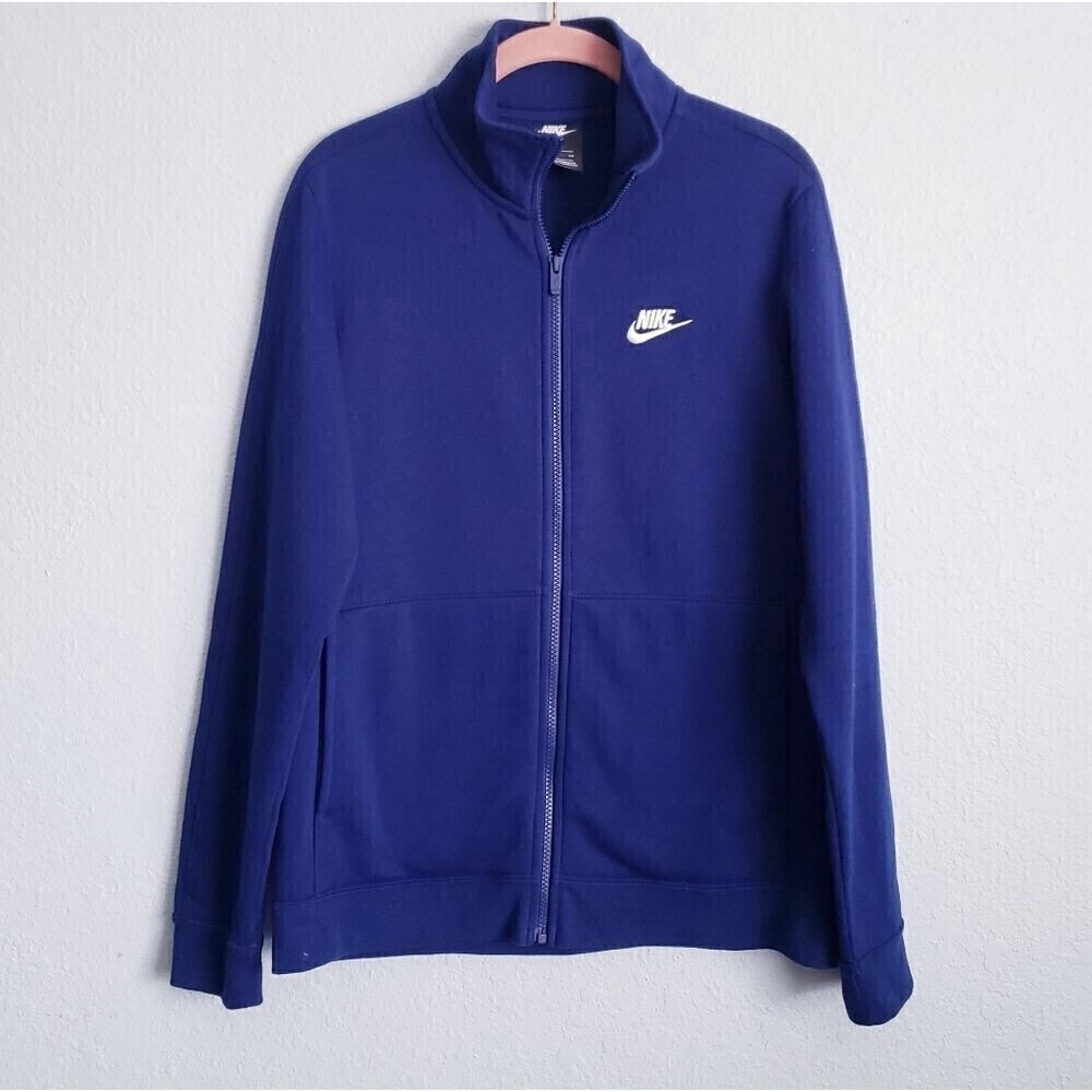 Nike‎ - Picture 2 of 8